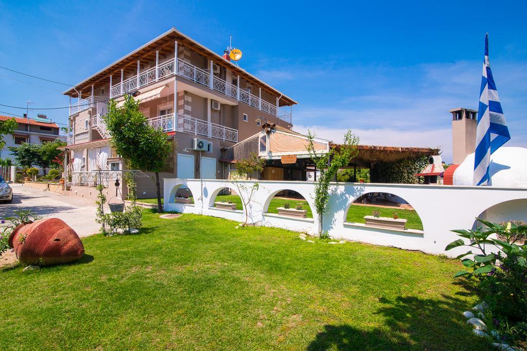 Villa Ioanna Potos Exterior photo